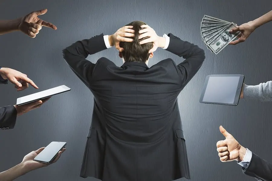 Insolventa - administrare corecta si transparenta Amenințare financiară, stres și presiune în fața crizei economice, gestionând multiple surse de stres legate de probleme financiare și soluții de prevenire sau insolvență oferite de Data Solve.